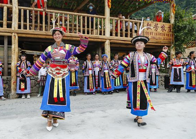 Minority Ethnic Groups of Sichuan Make Great Progress on Pov